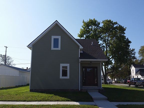2nd image of 112 W 1st St