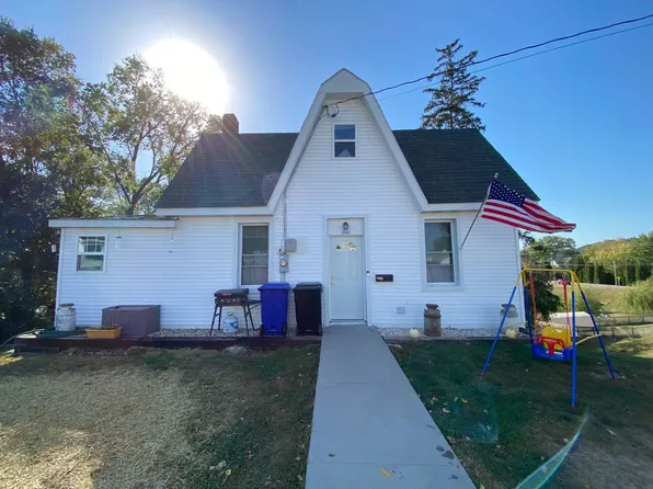200 S 7th St, Bellevue, IA 52031
