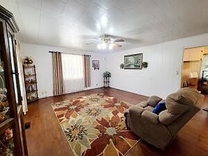 2nd image of 308 Mountain St