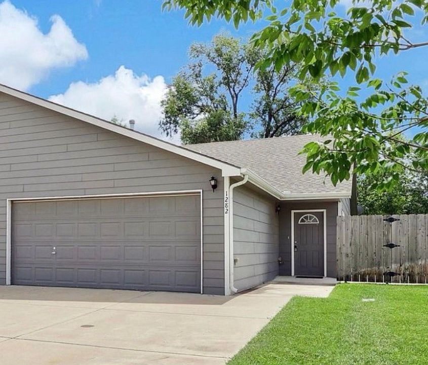 1st image of 1282 N Curtis Ct #1282
