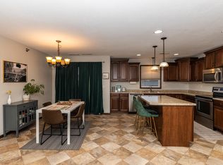 1403 Sharloh Loop UNIT 5, Bismarck, ND 58501