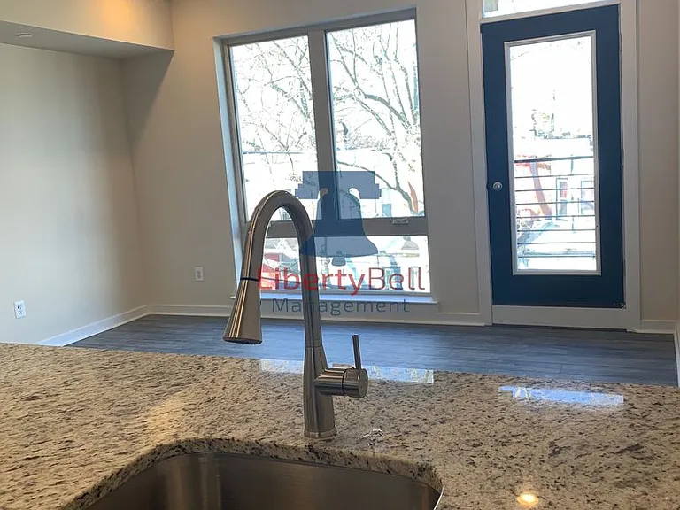 5110 Arch St — Photo 7