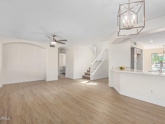 4th image of 1010 N MILLY Place