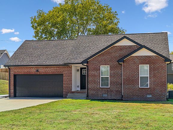 3rd image of 1824 Cottingham Ct