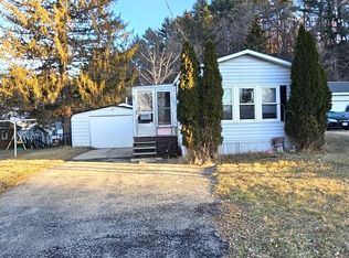 205 E Colvin Rd, Wonewoc, WI 53968