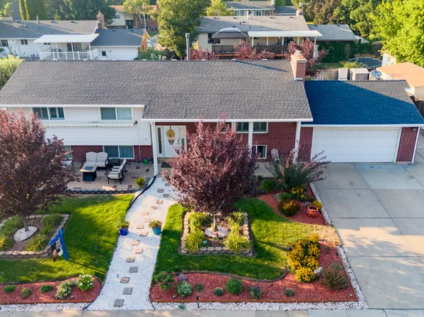 106 W 575 N, Kaysville, UT 84037