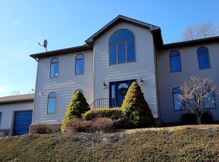 108 Maria Blvd, Archbald, PA 18403