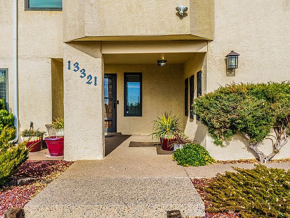 3rd image of 13321 Tierra Montanosa Dr NE