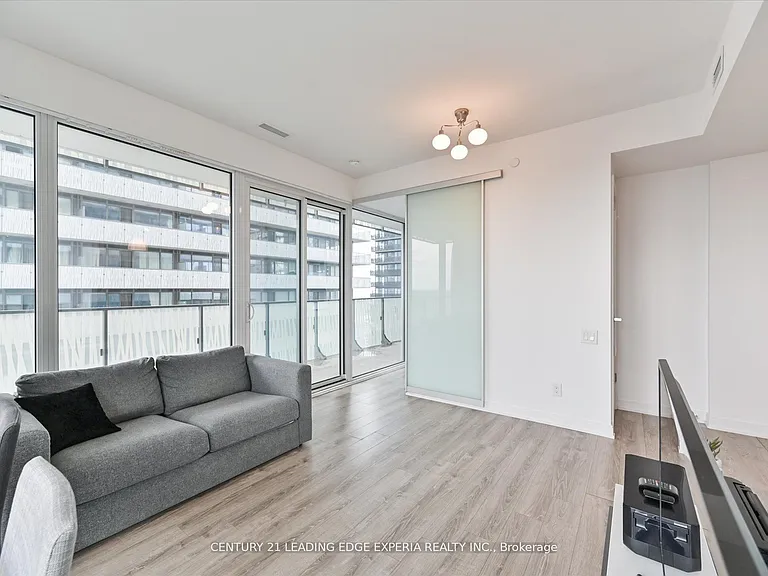 42 Charles St E #2309 — Photo 18