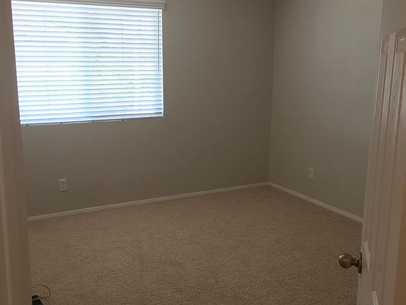 5th image of 4343 Bethpage Dr