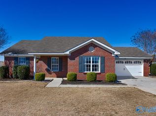 18429 E Limestone Rd, Athens, AL 35613