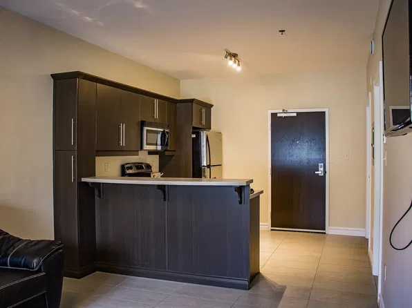 1212 Mountain Road, 1212 Mountain Rd #Fpstudio, Moncton, NB E1C 2T6