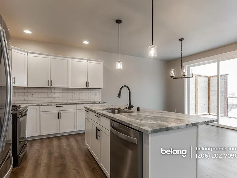 2716 Chloe Ln — Photo 7