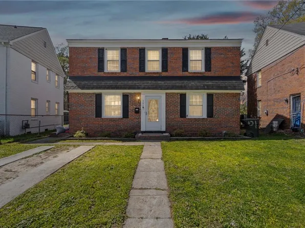 151 Armstrong Dr, Hampton, VA 23669