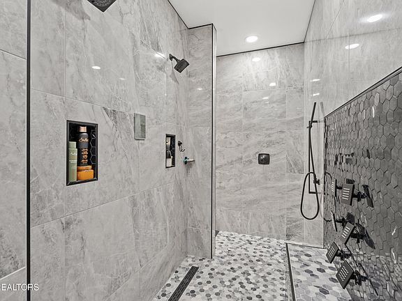 27th image of this home