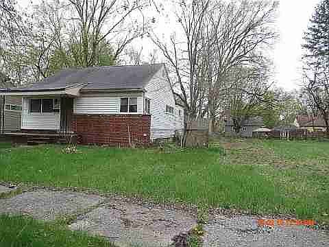 22449 Eaton