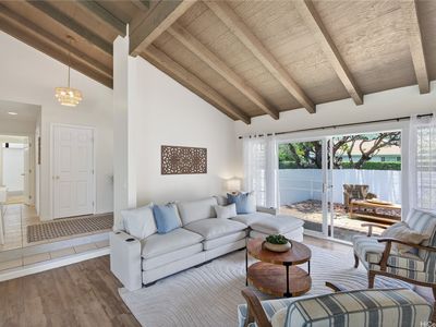 7714 Waikapu Loop, Honolulu, HI, 96825