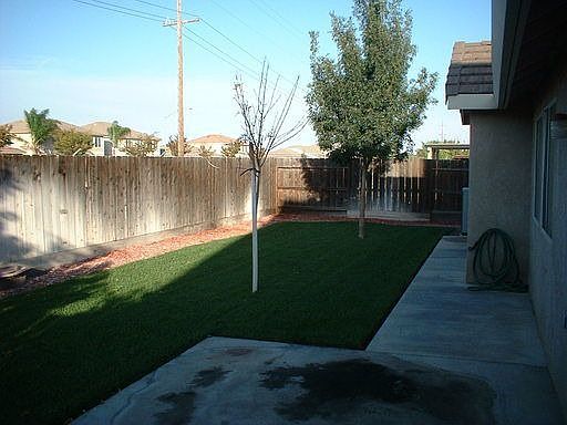 2nd image of 2096 Greenbriar Dr