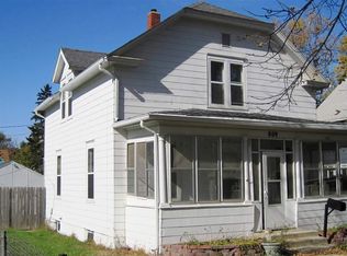 809 N Spring Ave, Sioux Falls, SD 57104