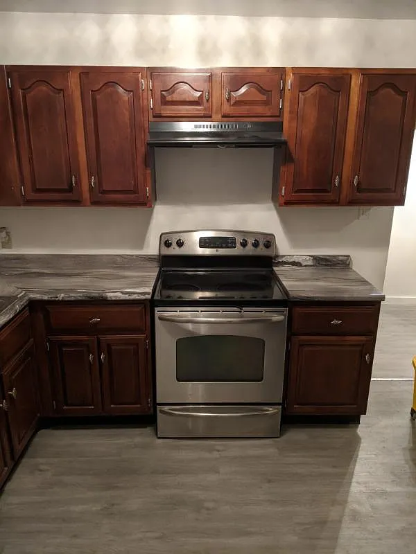 10 Marilyn Ln photo 1