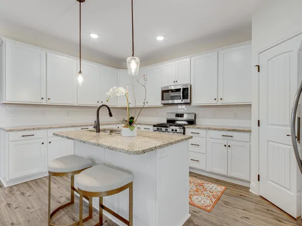 Preston Park, 1019 Beech Tree Cv #1053, Maryville, TN 37801