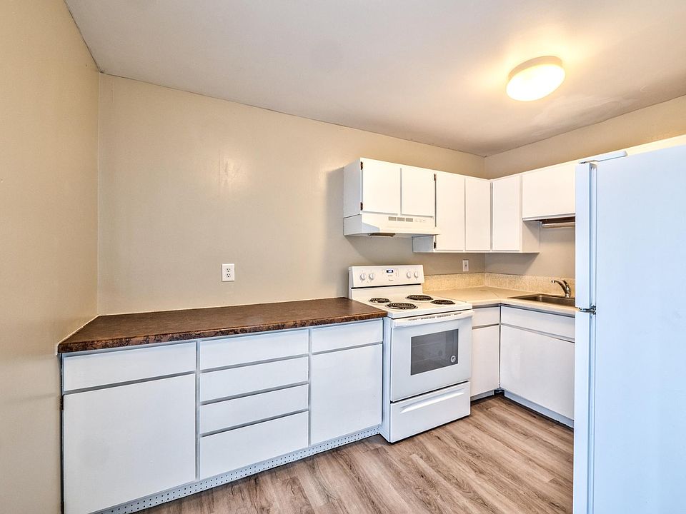 1st image of 4033 S Rose St #301