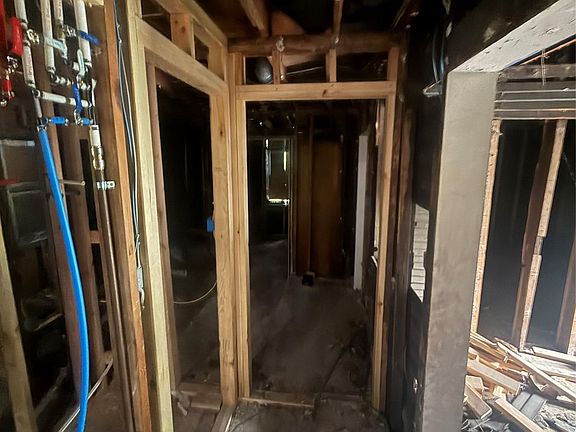 2nd image of 13924 Lumpkin St