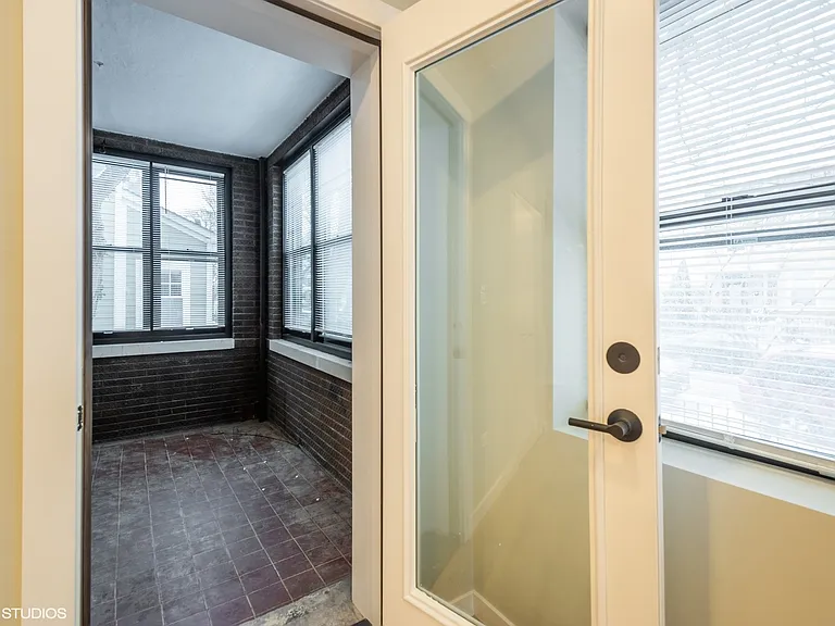 3139 N Francisco Ave #1S — Photo 10