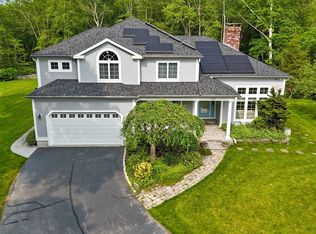 33 Gulf Hill Dr, Dartmouth, MA 02748
