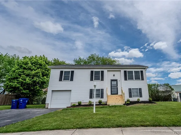 5 Cathedral Ct, Buffalo, NY 14224