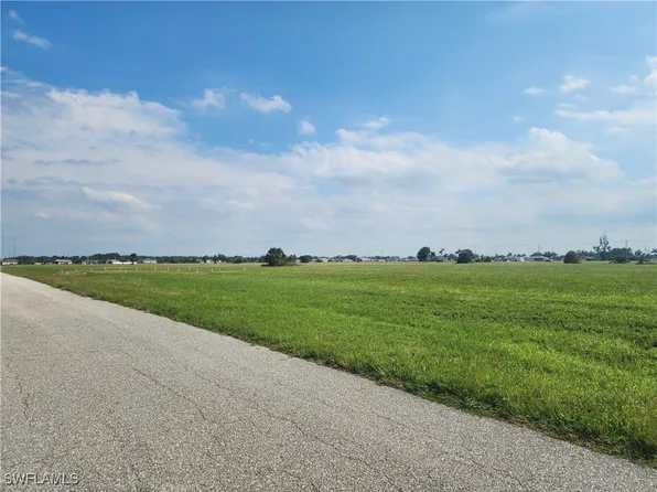 1914 NE 17th Ter, Cape Coral, FL 33909