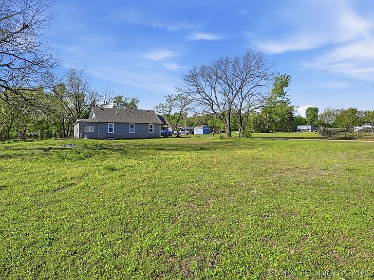 Listing photo 4