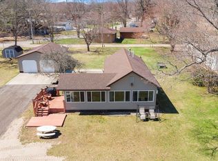213 N Stewart St, Muskegon, MI 49442