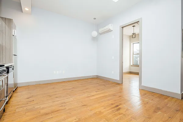 Rented by Nooklyn NYC LLC | media 66