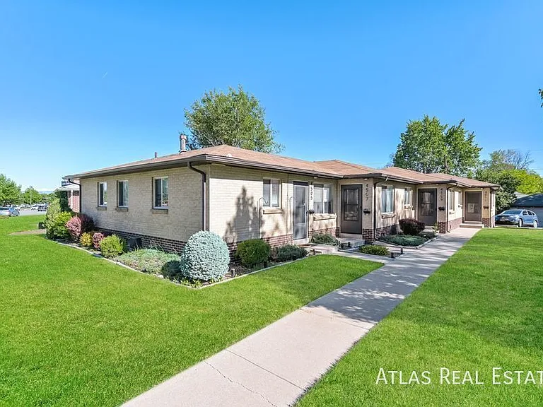 4529 E Yale Ave — Photo 4