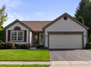 8968 Marchbank Ln, Lewis Center, OH 43035
