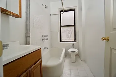 Rented by Bizzarro Agency