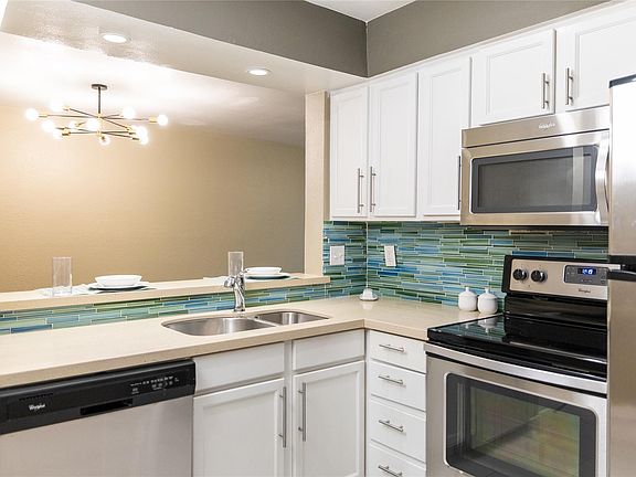 4th image of 4777 Cedar Springs Rd APT 8D