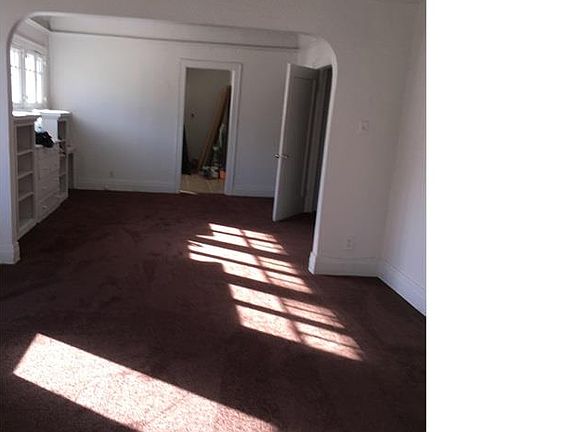 4th image of 3993 S Harvard Blvd