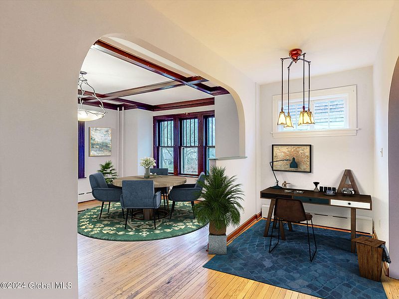 5th image of 687 Hudson Avenue