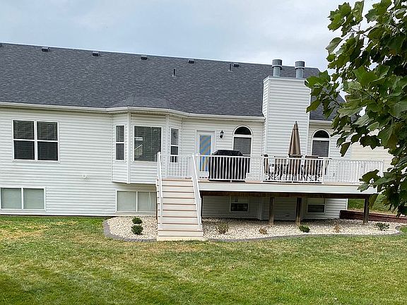 3rd image of 6 Ashworth Ct