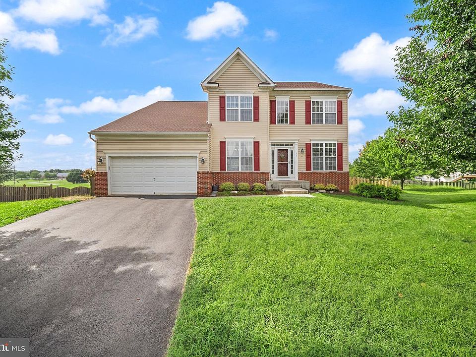 1st image of 16 Litten Ct