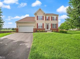 16 Litten Ct, Berryville, VA 22611