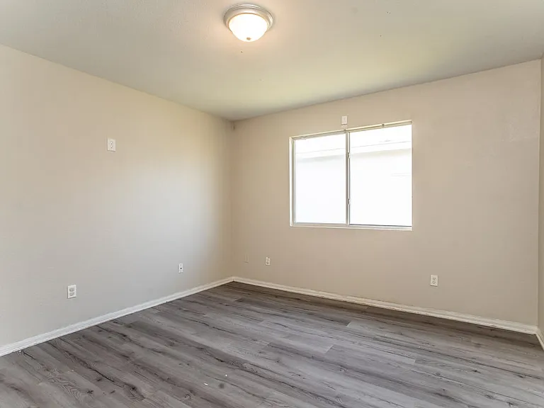 3003 John Porter Dr — Photo 17