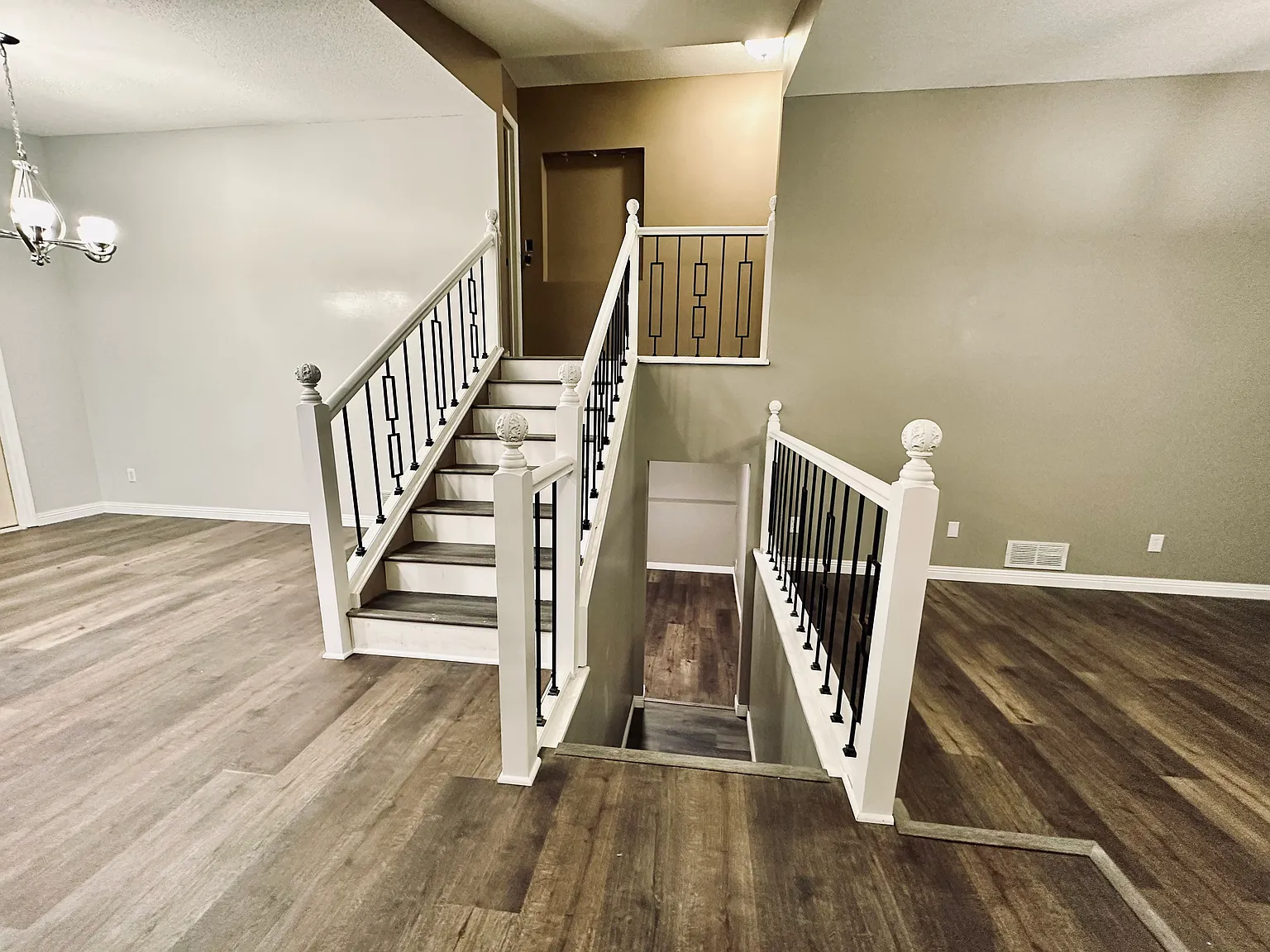 4 bed, 2094 sqft, $2,650 — Photo 4