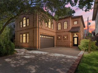5910 Lake St, Houston, TX 77005