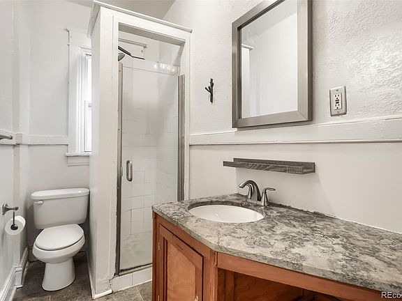 5th image of 3418 N Clay Street