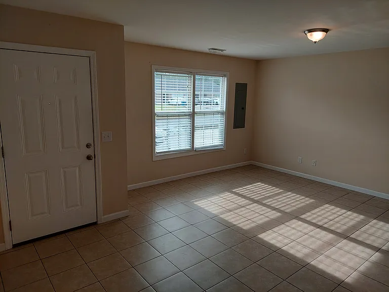 1150 Doak Rd #B-03 — Photo 3