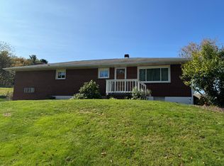 124 Sarver Farm Ln, Greensburg, PA 15601