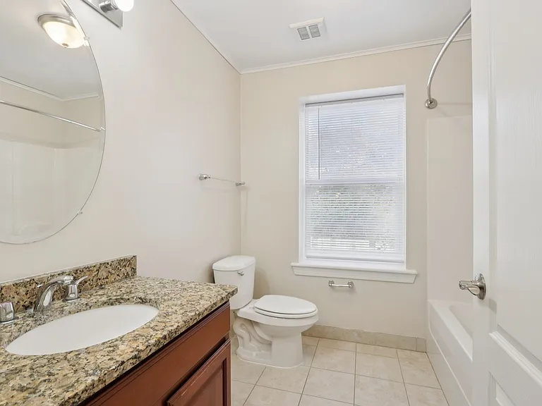 Summit Ridge Luxury Apartments — Photo 15